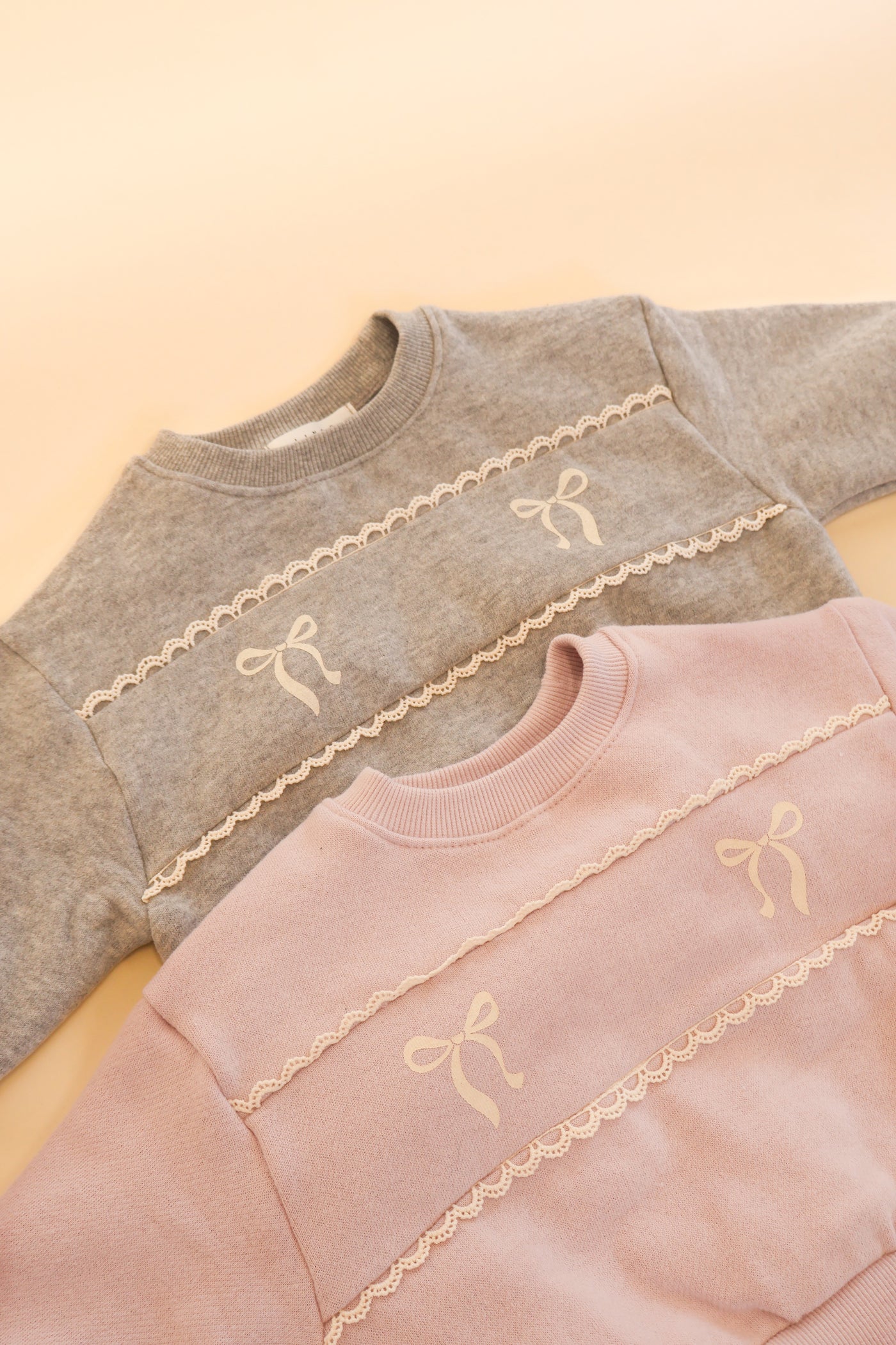 Bow Lace Crewneck